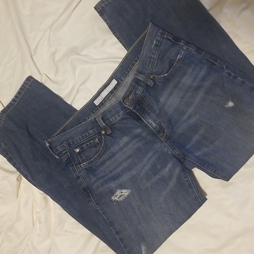 Women's Old Navy destress jeans. Size 10 short